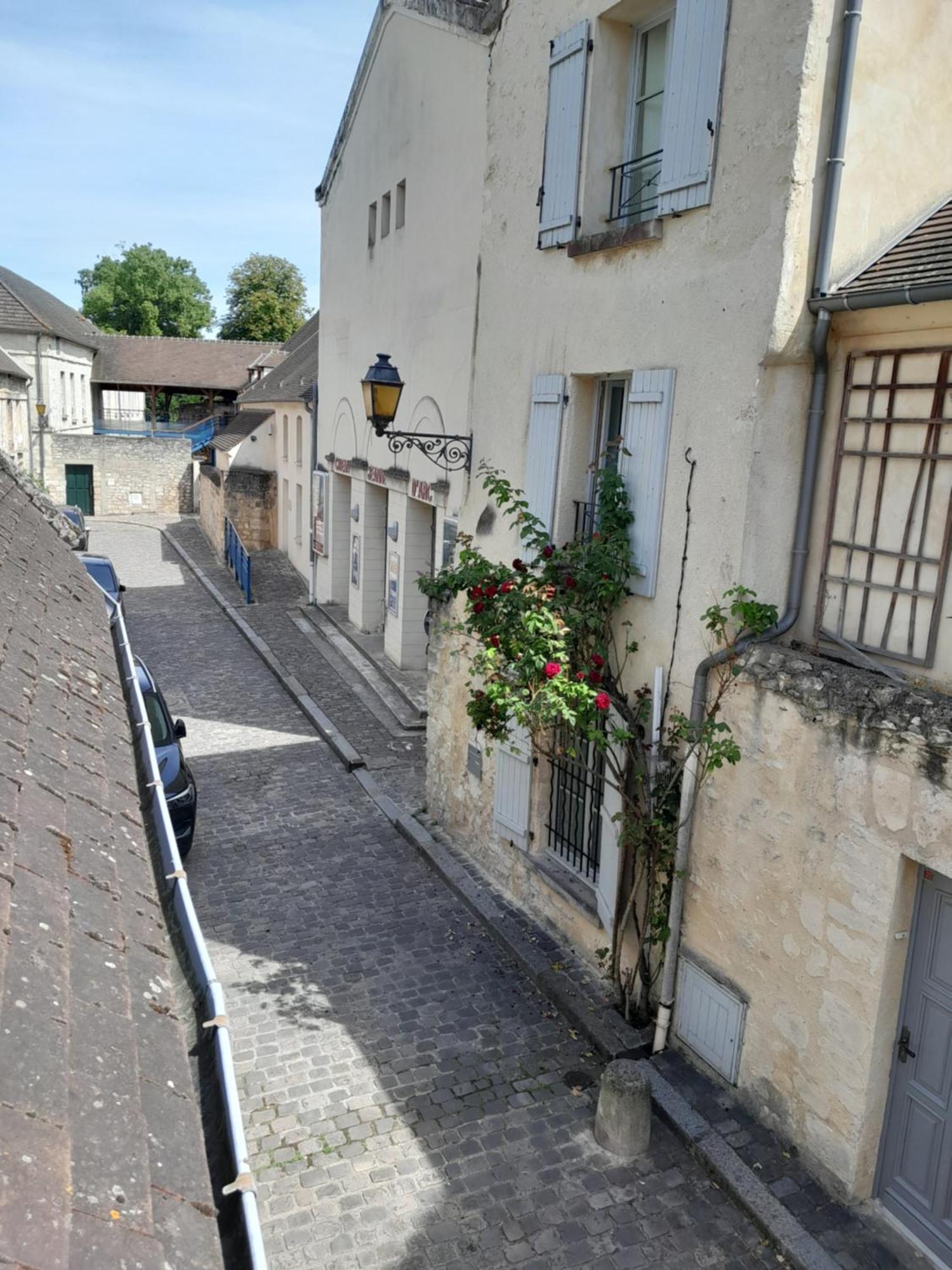 Gite La Folie De Seraphine Senlis  Luaran gambar